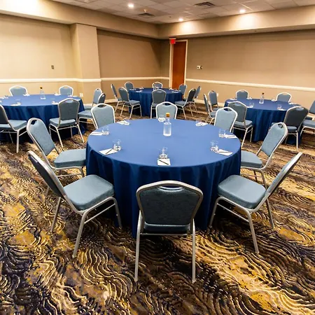 Crowne Plaza Cleveland At Playhouse Square By Ihg-2